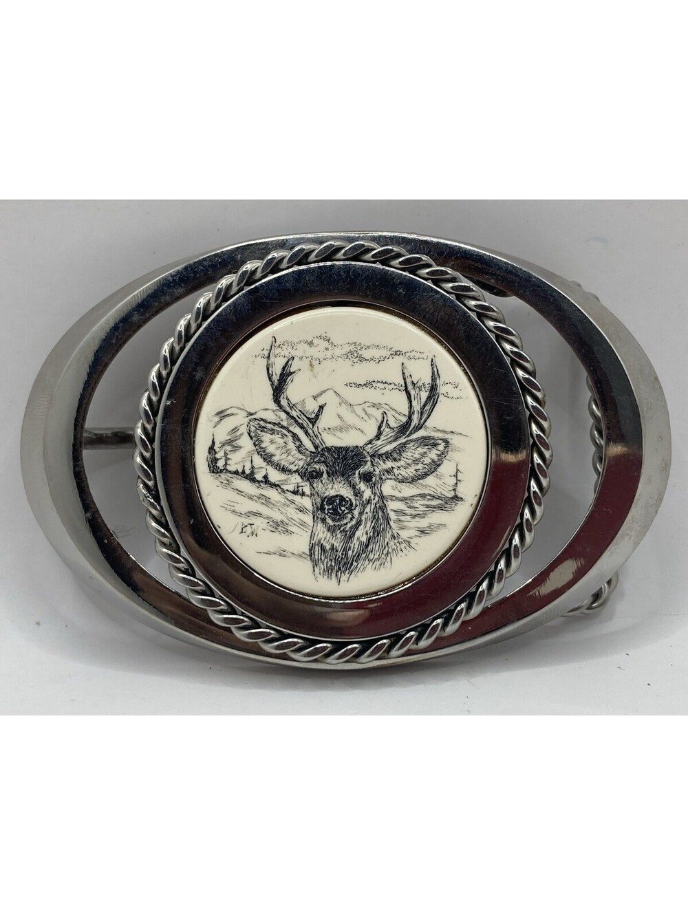 Vintage Scrimshaw Buck Deer Belt Buckle Etched Wildlife Antler Oval Rope Border